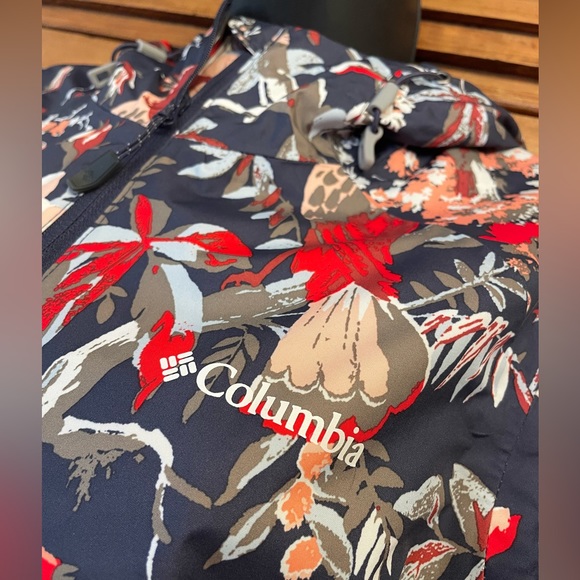 NWOT Columbia Wind Breaker - Picture 3 of 8